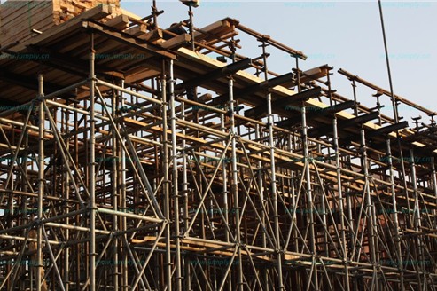 碗扣式腳手架架出來的風險，用出來的安quan