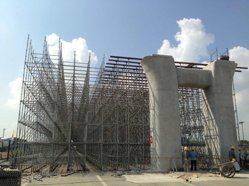 高架橋腳手架，恐高還如此猖狂